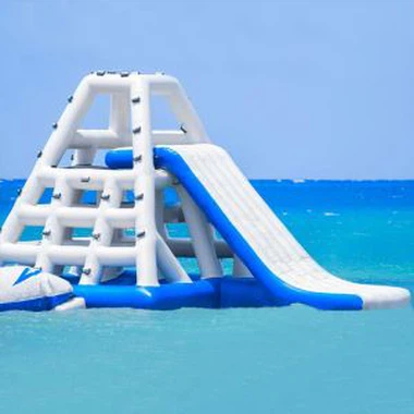 اسباب بازی های برج آب با تور با اسلاید